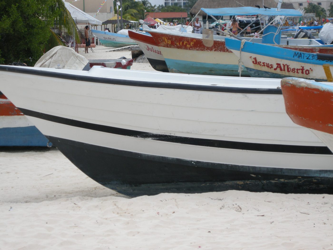 The ferry arriving at Isla Mujeres from Cancun