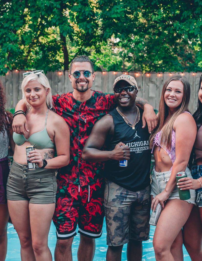Punta Cana vs Jamaica: Which Is Better for a Friends Trip?